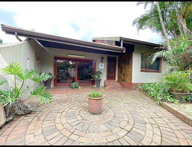 3 BEDROOM HOUSE FOR SALE IN YELLOWWOOD PARK